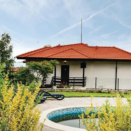 One-bedroom Holiday In 펜션 *